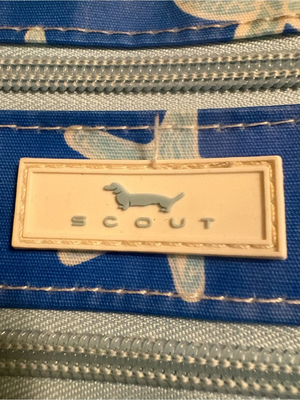 Scout compact crossbody
